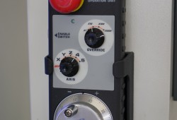 VMC 1060 - 8